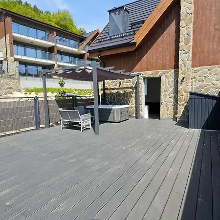 Aparts4u - Kras C209 Z Prywatnym Jacuzzi I Tarasem Apartament