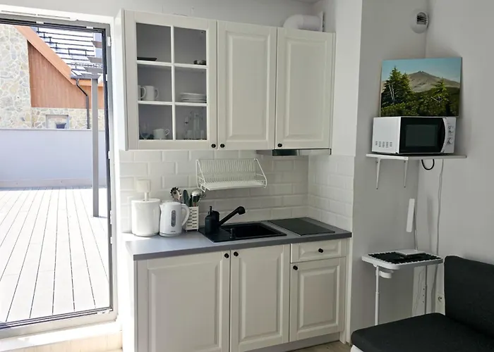 Aparts4u - Kras C209 Z Prywatnym Jacuzzi I Tarasem Apartment *